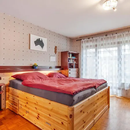 Prázdninový dům Familyhouse Cologne *