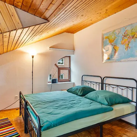 Familyhouse Cologne *