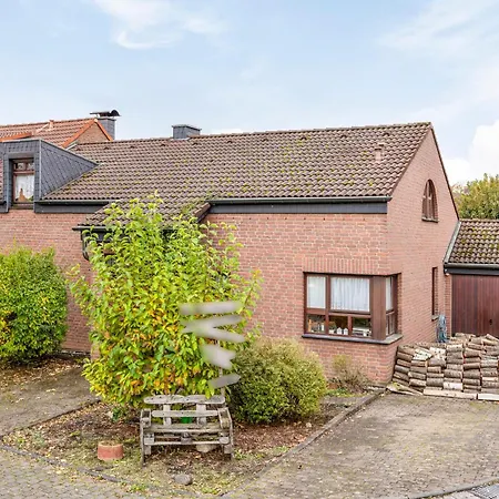 Familyhouse Cologne * Hürth